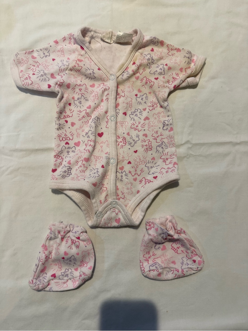 Vintage 1990s Pink Cat & Heart Short-Sleeve Baby One-Piece Bodysuit with Mittens
